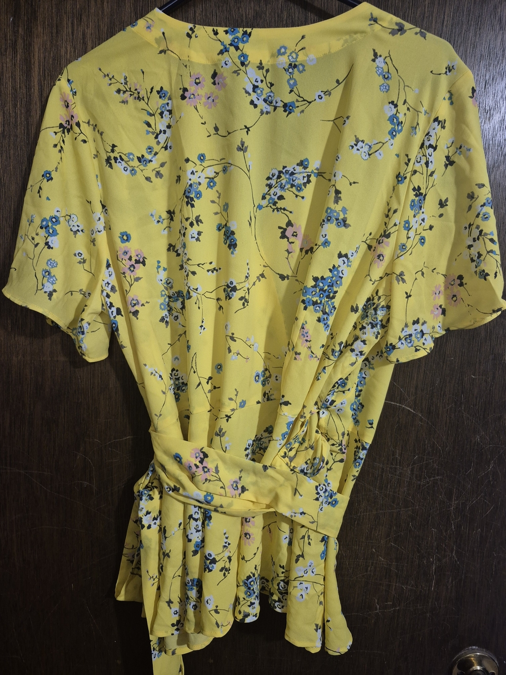 LOFT Plus Size 18 Yellow Floral Wrap Blouse Flutter Sleeve Peplum Top - Picture 4 of 5